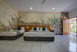 standard-triple-room-3