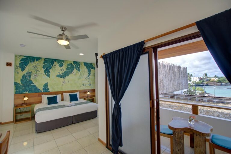 Plaza Luna Suites Hotel