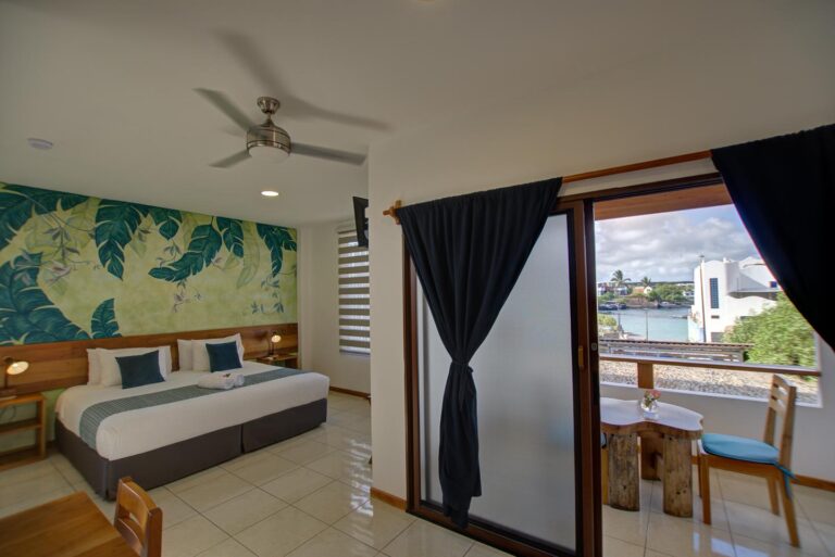 Plaza Luna Suites Hotel