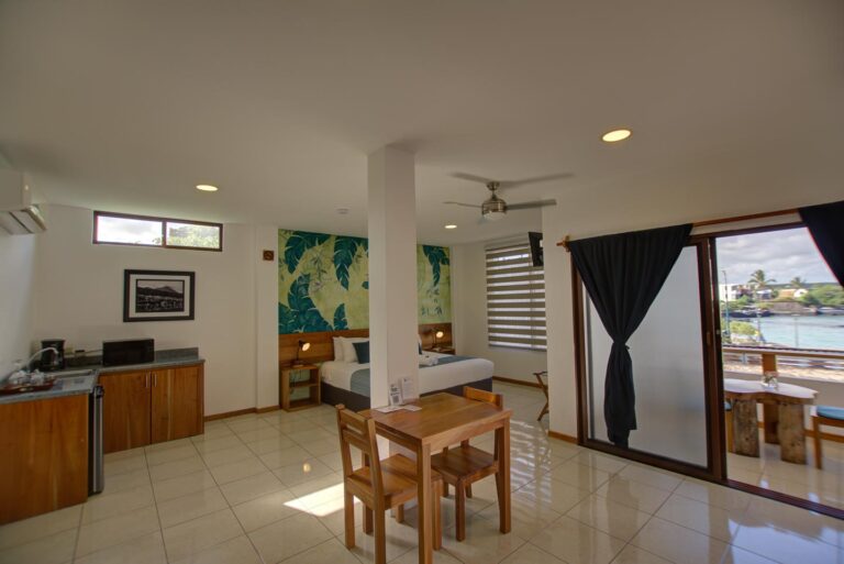 Plaza Luna Suites Hotel