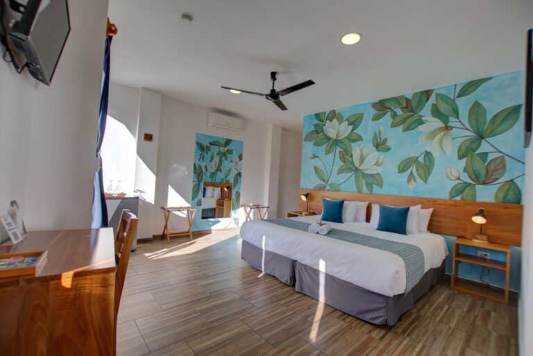 Plaza Luna Suites Hotel