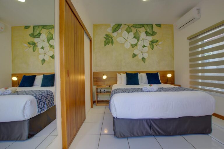 Plaza Luna Suites Hotel